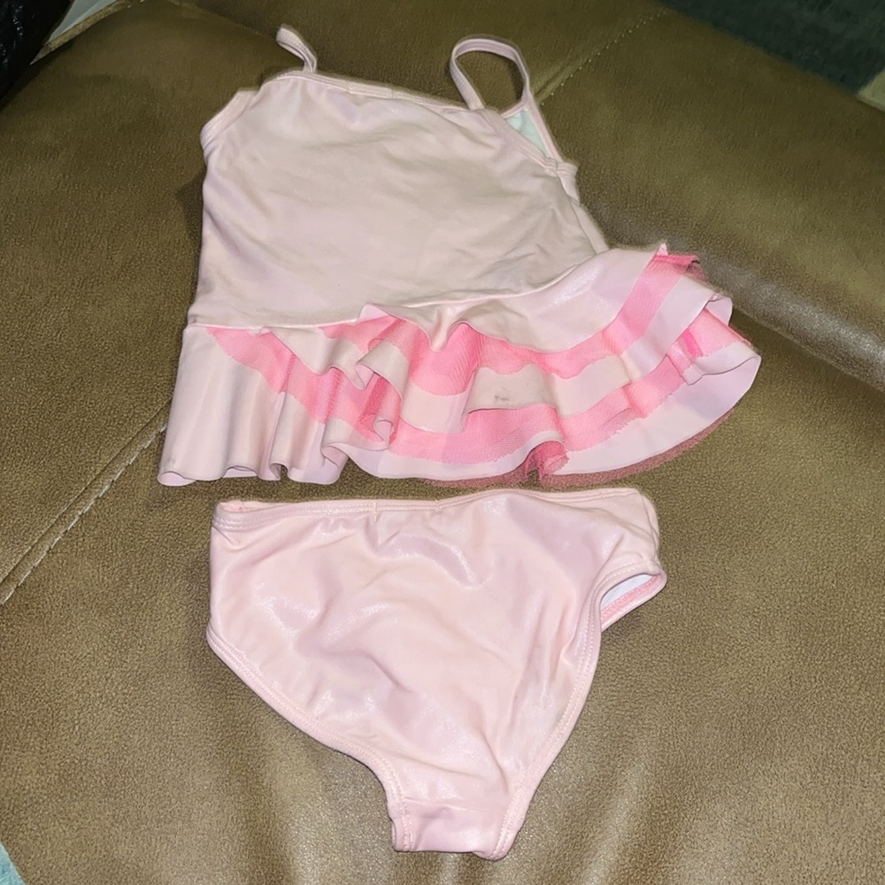 Swim suit - Picture 3 of 3